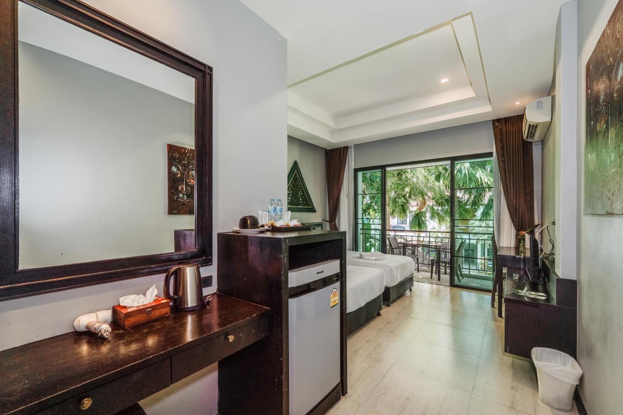 Coco Paradiso Phuket Sha Extérieur photo